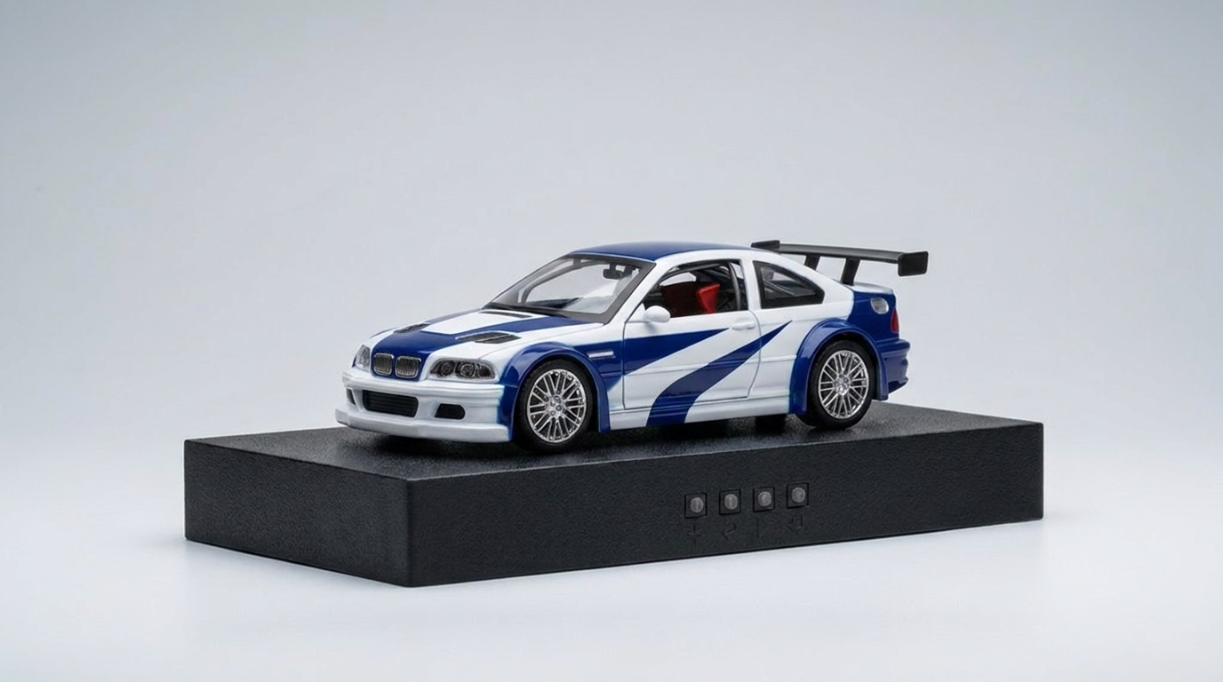 BMW M3 GTR E46 Side